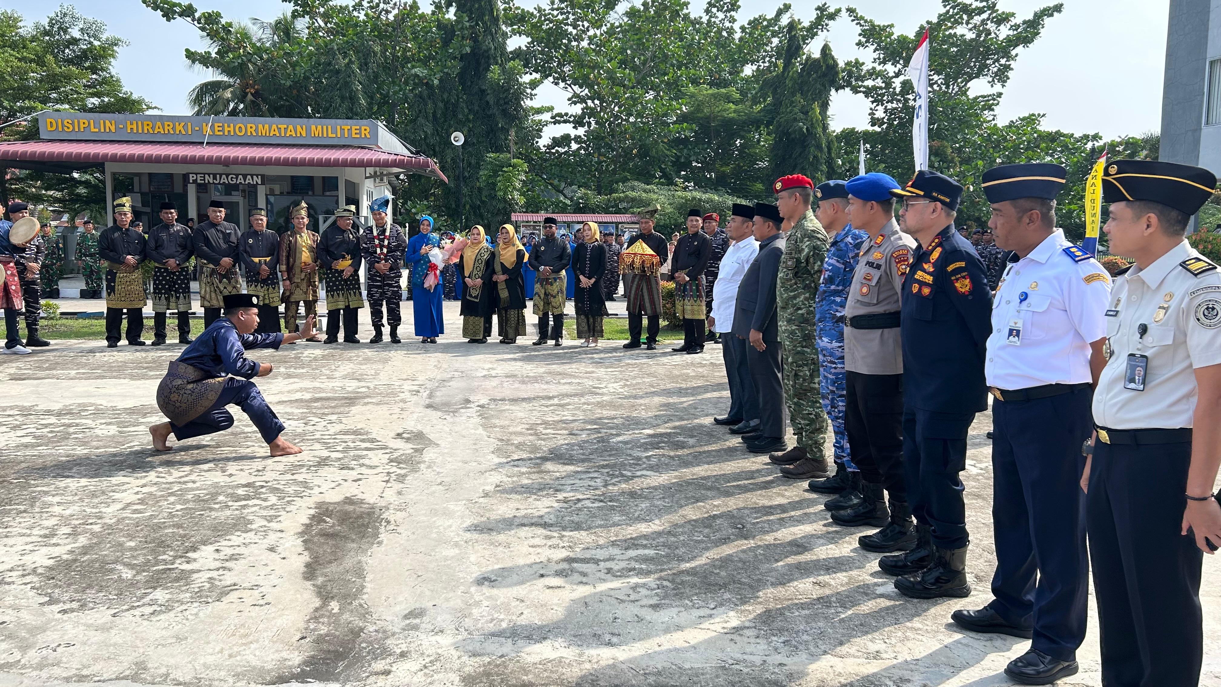 Kantor KSOP Kelas I Dumai menghadiri Penyambutan Komandan Lanal di Mako Lanal Dumai